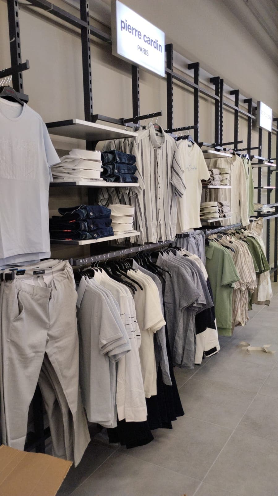 Pierre Cardin Konsept Mağazası